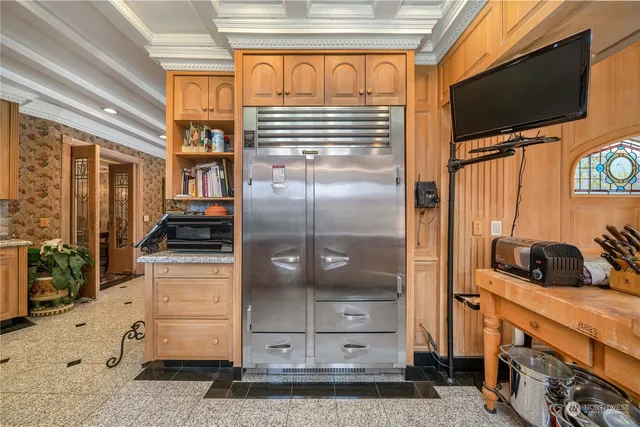 $2,480,000 | 4 Thornewood Lane Southwest, Lakewood, WA 98498