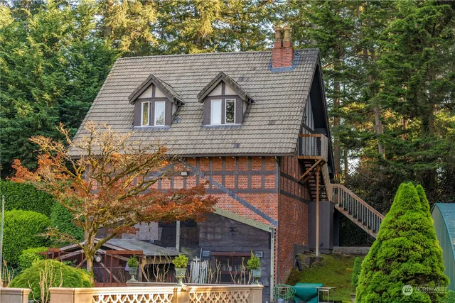 $2,480,000 | 4 Thornewood Lane Southwest, Lakewood, WA 98498