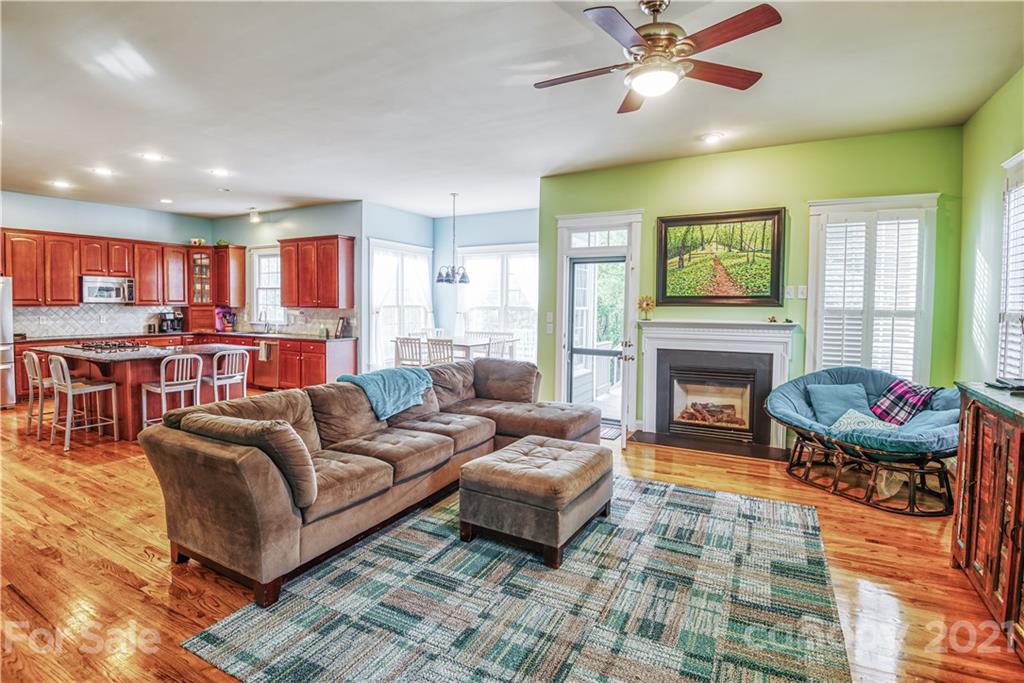 225 Mills Lane Fort Mill, SC 29708 - Photo 16 of 45 Gallery Image 16