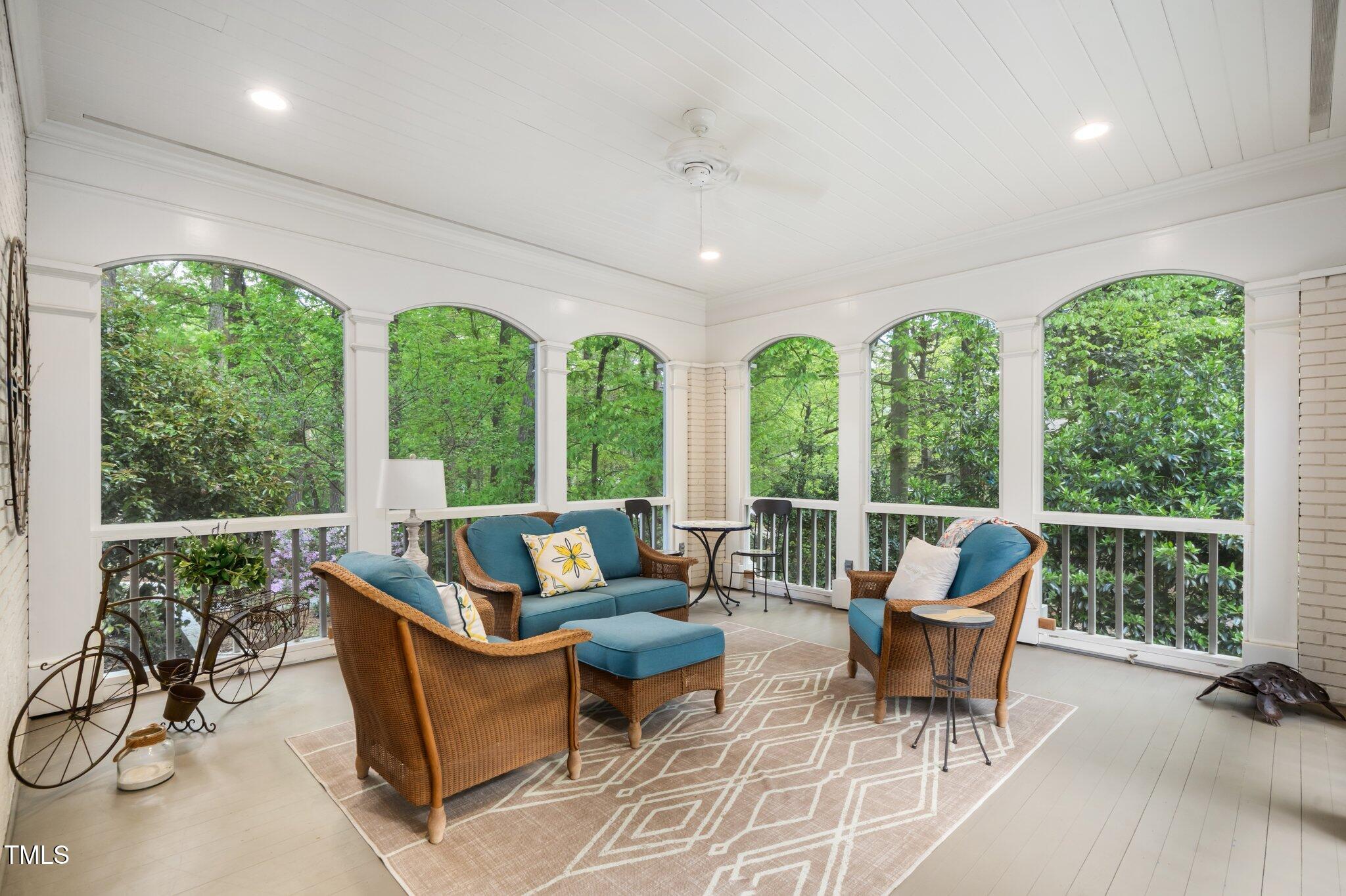 2105 White Oak Road Raleigh, NC 27608 - Photo 21 of 55 14-web-or-mls-2105 White Oak (40 of 498)
