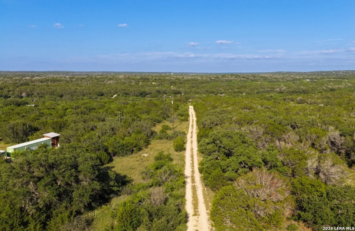 6824 SD 28570 Rocksprings, TX 78880 - Photo 8 of 15