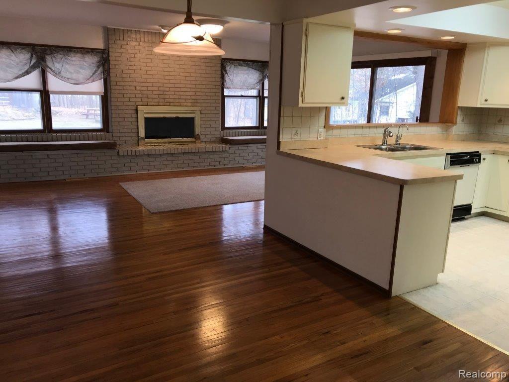 1275 Maple Grove Road Lapeer, MI 48446 - Photo 14 of 39 IMG-6759.JPG