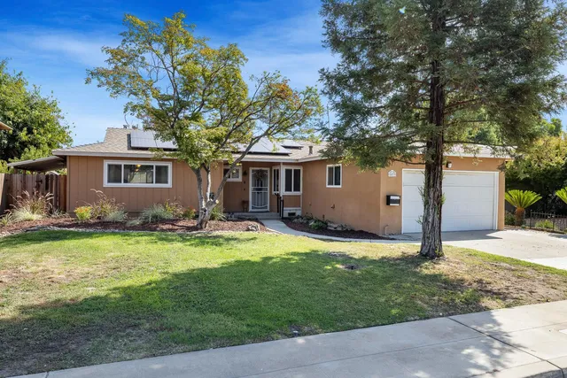 $395,000 | 2877 Caesar Avenue, Clovis, CA 93612