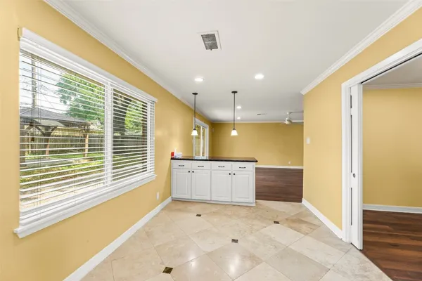 $455,000 | 7722 Richmond Avenue, Houston, TX 77063