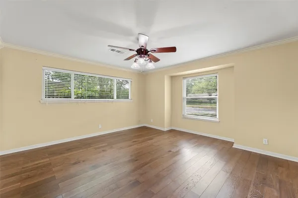 $455,000 | 7722 Richmond Avenue, Houston, TX 77063