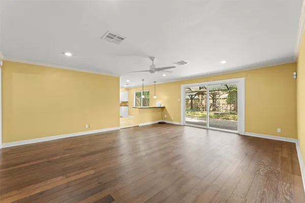 $455,000 | 7722 Richmond Avenue, Houston, TX 77063