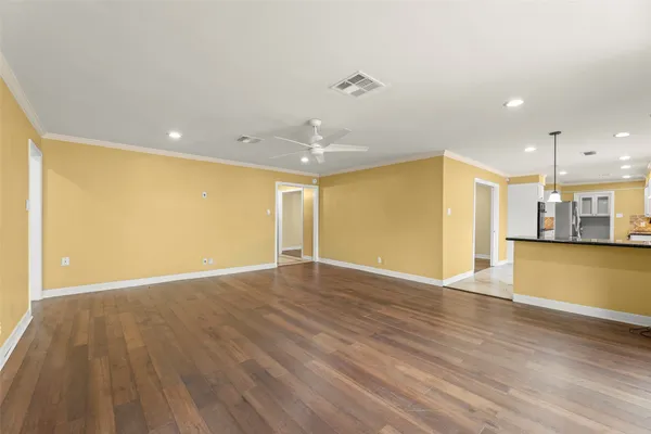 $455,000 | 7722 Richmond Avenue, Houston, TX 77063
