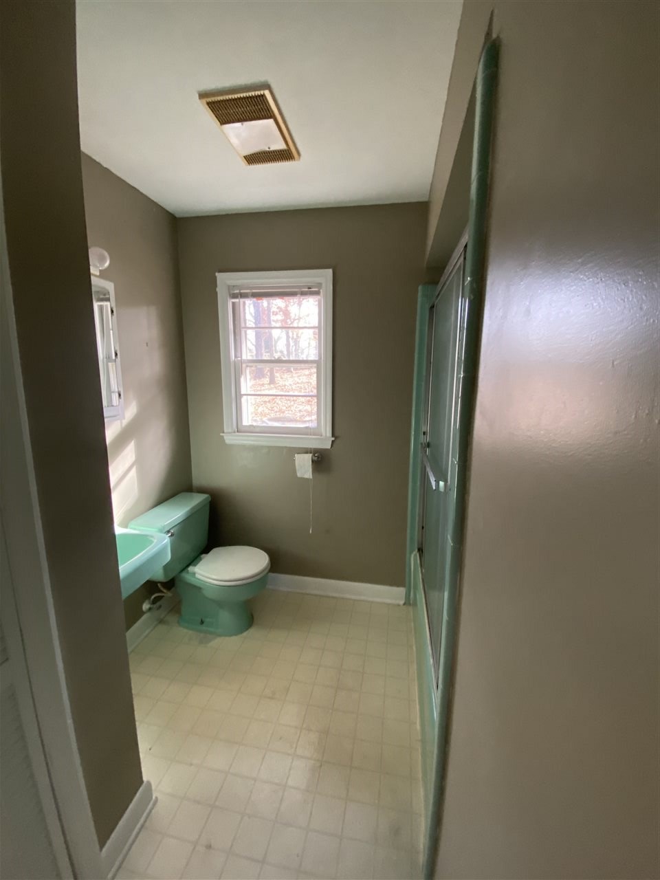 120 West Victoria Road Spartanburg, SC 29301 - Photo 8 of 15 Gallery Image 8