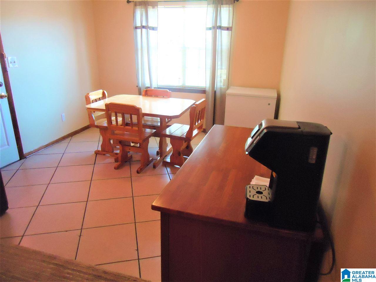 909 Windover Road Birmingham, AL 35215 - Photo 10 of 29