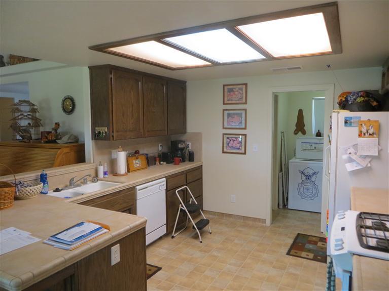 41986 Road 62 Reedley, CA 93654 - Photo 5 of 22 Gallery Image 5
