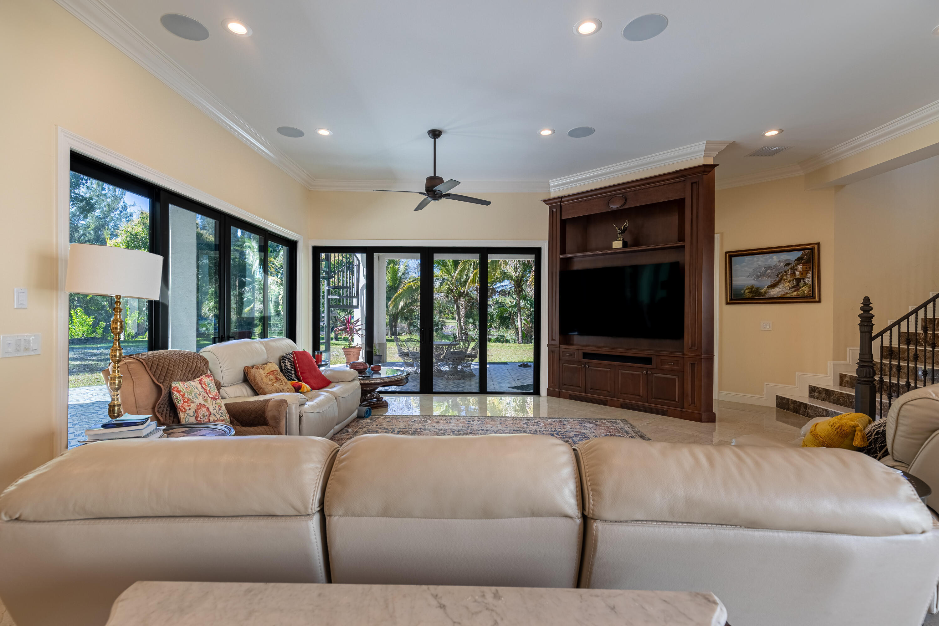 2943 B Road Loxahatchee Groves, FL 33470 - Photo 8 of 88 Livingroom