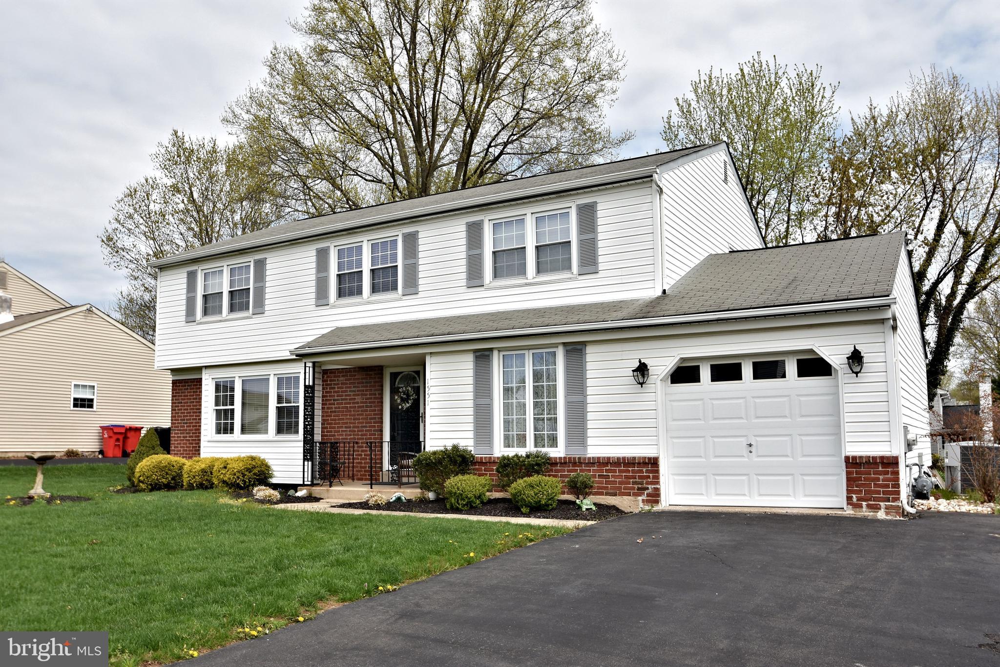 1551 Deer Run Road Warminster, PA 18974 - Photo 2 of 57 Gallery Image 2