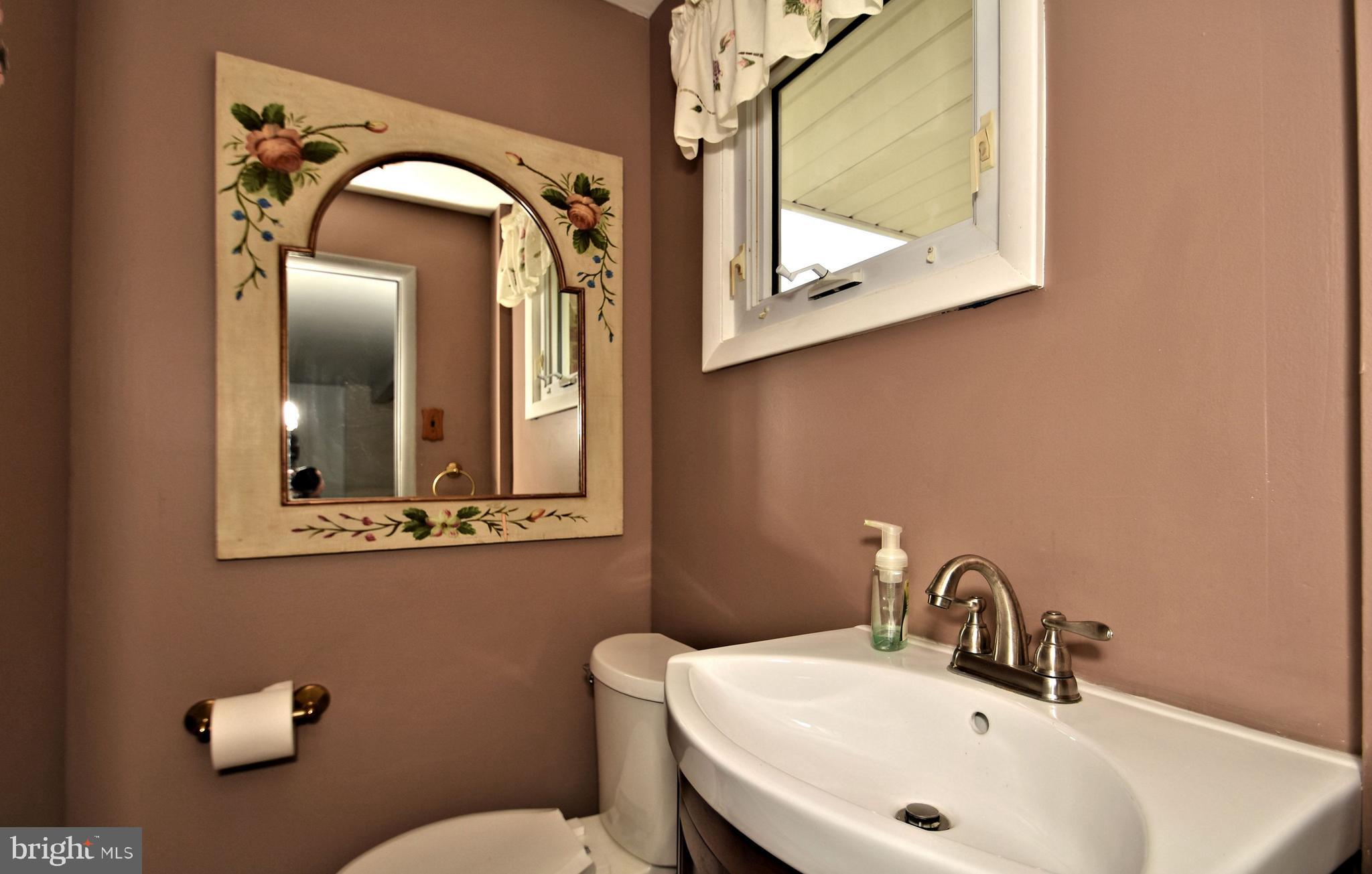1551 Deer Run Road Warminster, PA 18974 - Photo 28 of 57 powder room