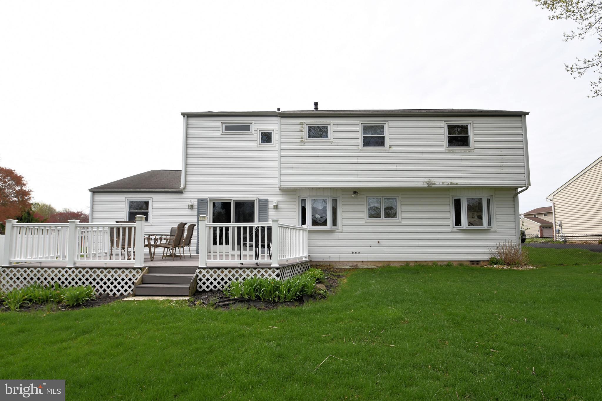 1551 Deer Run Road Warminster, PA 18974 - Photo 56 of 57 exterior backyard