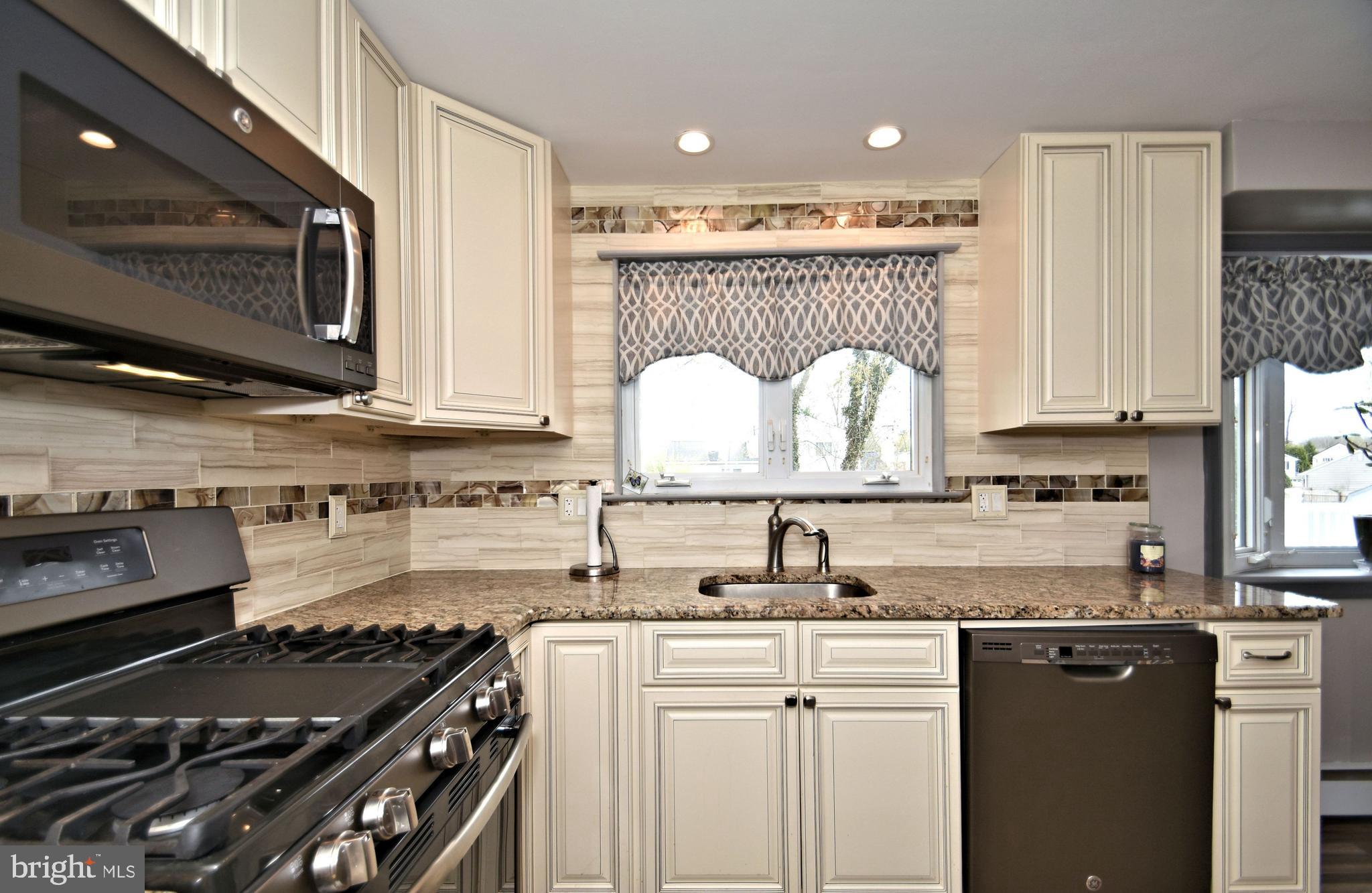 1551 Deer Run Road Warminster, PA 18974 - Photo 10 of 57 Gallery Image 10