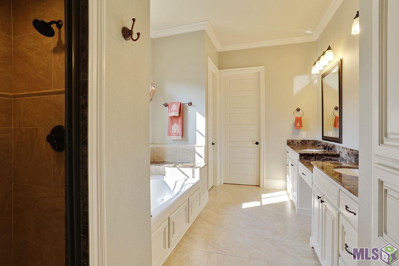11430 Sugar Lane Baton Rouge, LA 70810 - Photo 10 of 19 Gallery Image 10