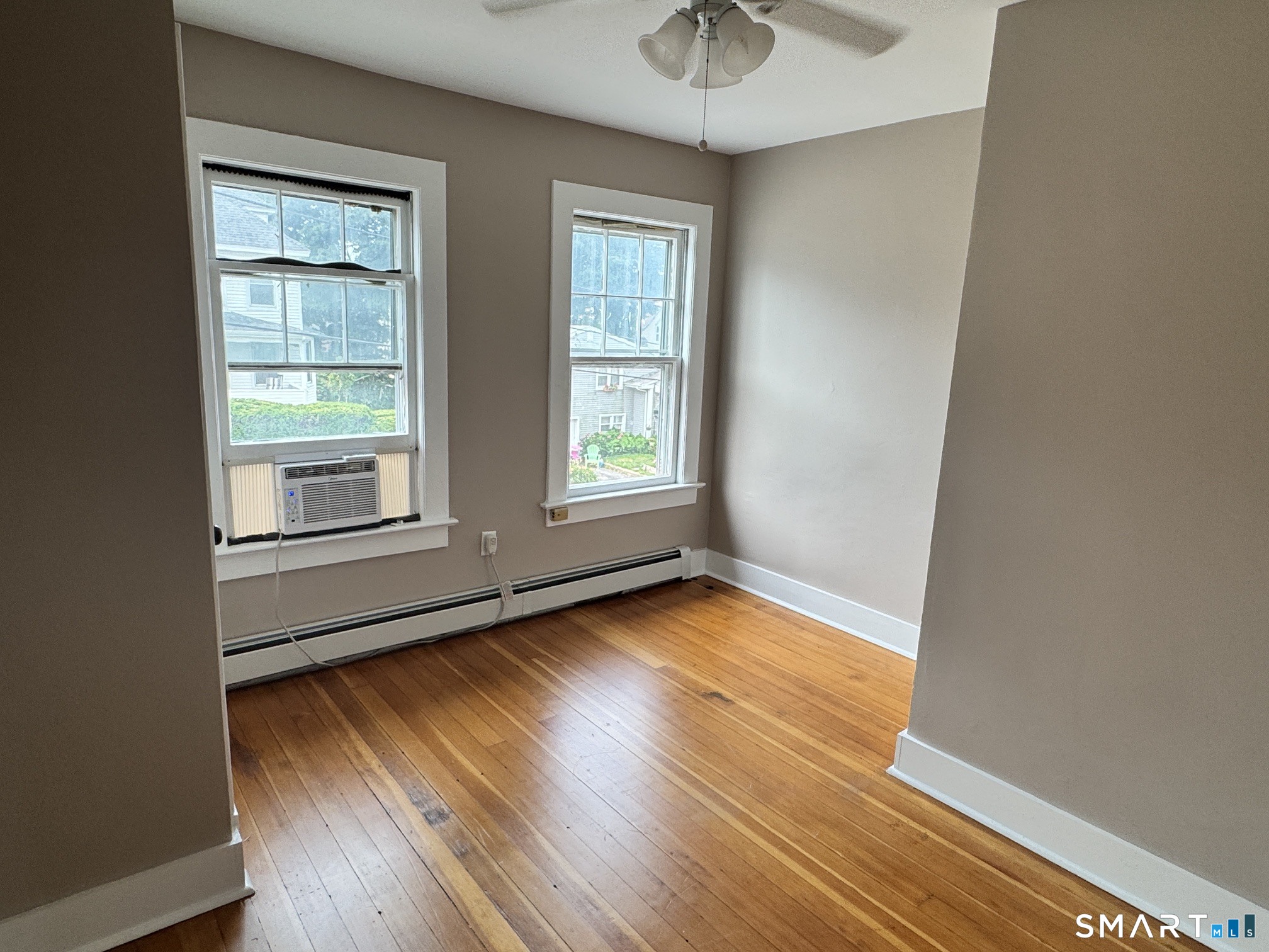 18 Spicer Avenue Groton, CT 06340 - Photo 17 of 32