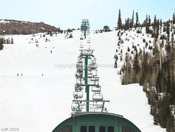 $349,900 | 407 South Vasels Road, Unit 49, Brian Head, UT 84719