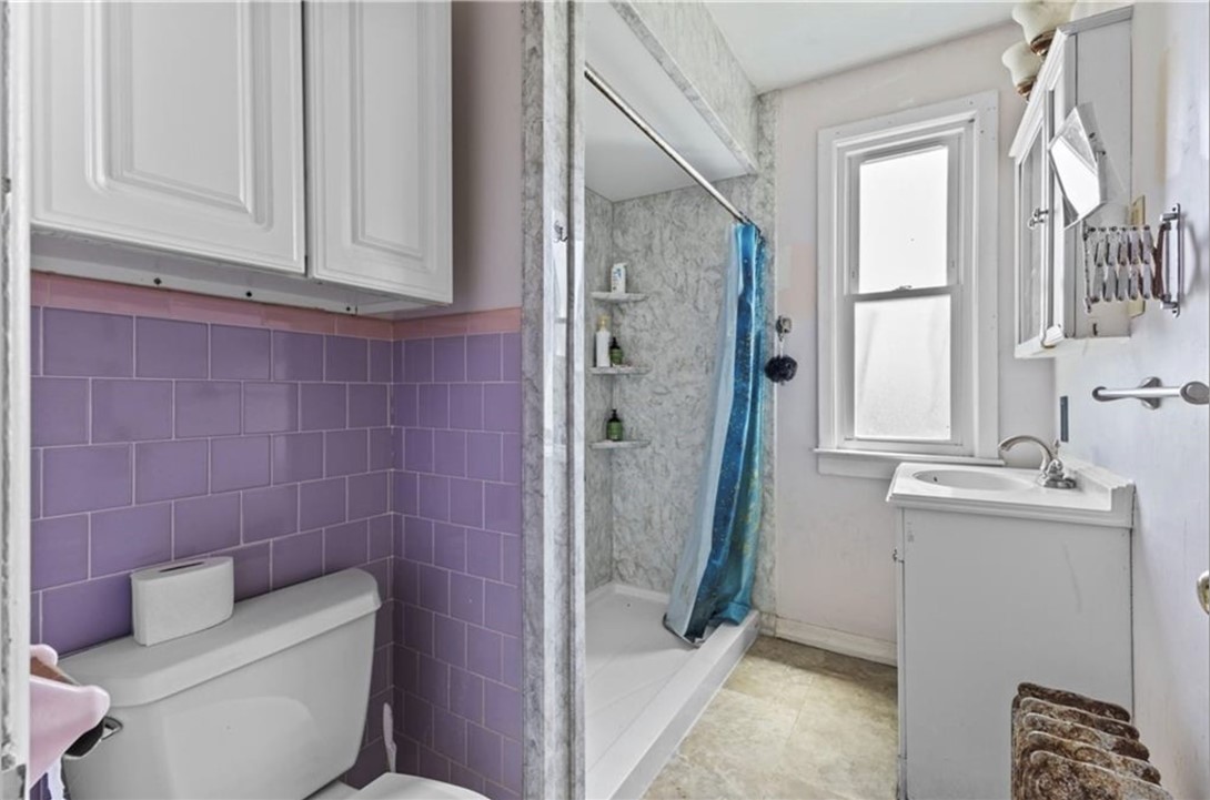 58 Oakley Road Woonsocket, RI 02895 - Photo 13 of 20