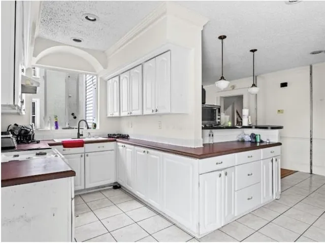 $599,900 | 58 Oakley Road, Woonsocket, RI 02895