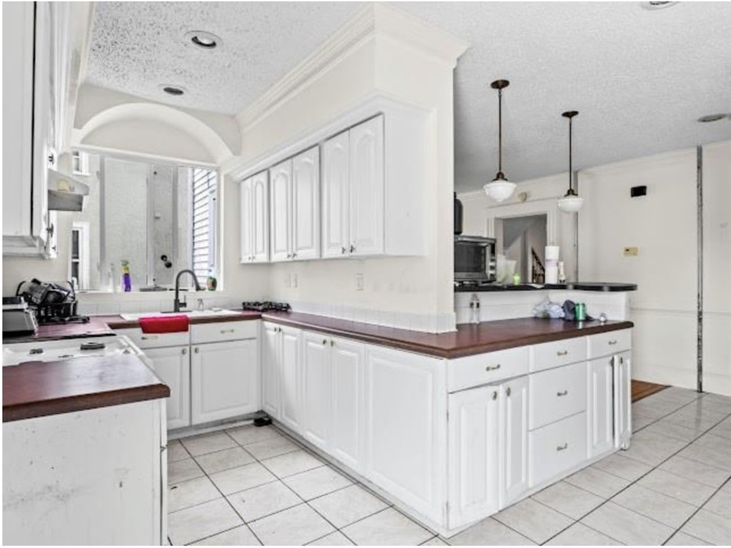 58 Oakley Road Woonsocket, RI 02895 - Photo 5 of 20