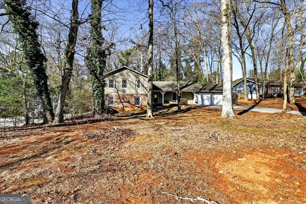 $254,900 | 551 Hickory Hills Court, Stone Mountain, GA 30083