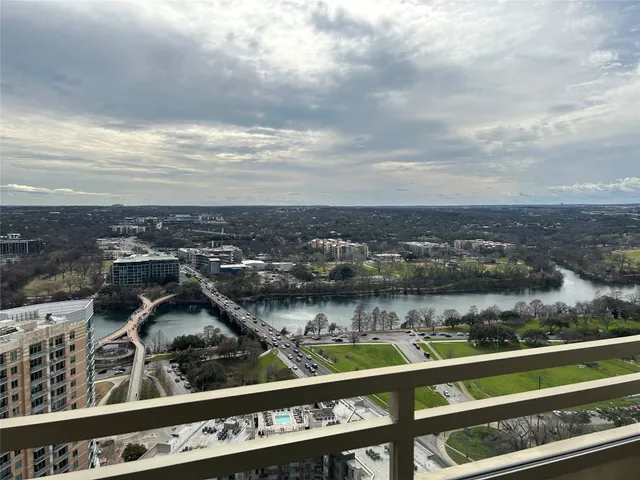 $3,500 | 300 Bowie Street, Unit 3003, Austin, TX 78703