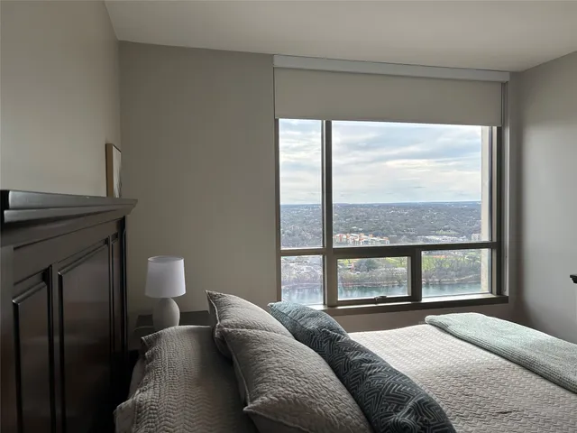 $3,500 | 300 Bowie Street, Unit 3003, Austin, TX 78703