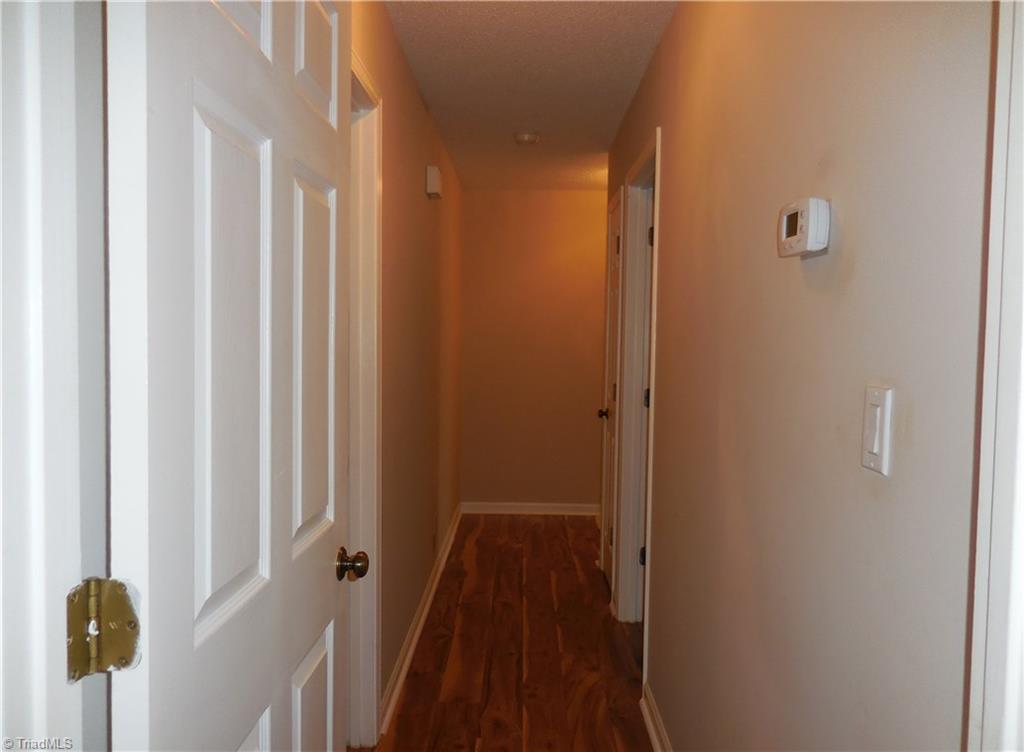 5752 Drake Road Greensboro, NC 27406 - Photo 10 of 18 Gallery Image 10