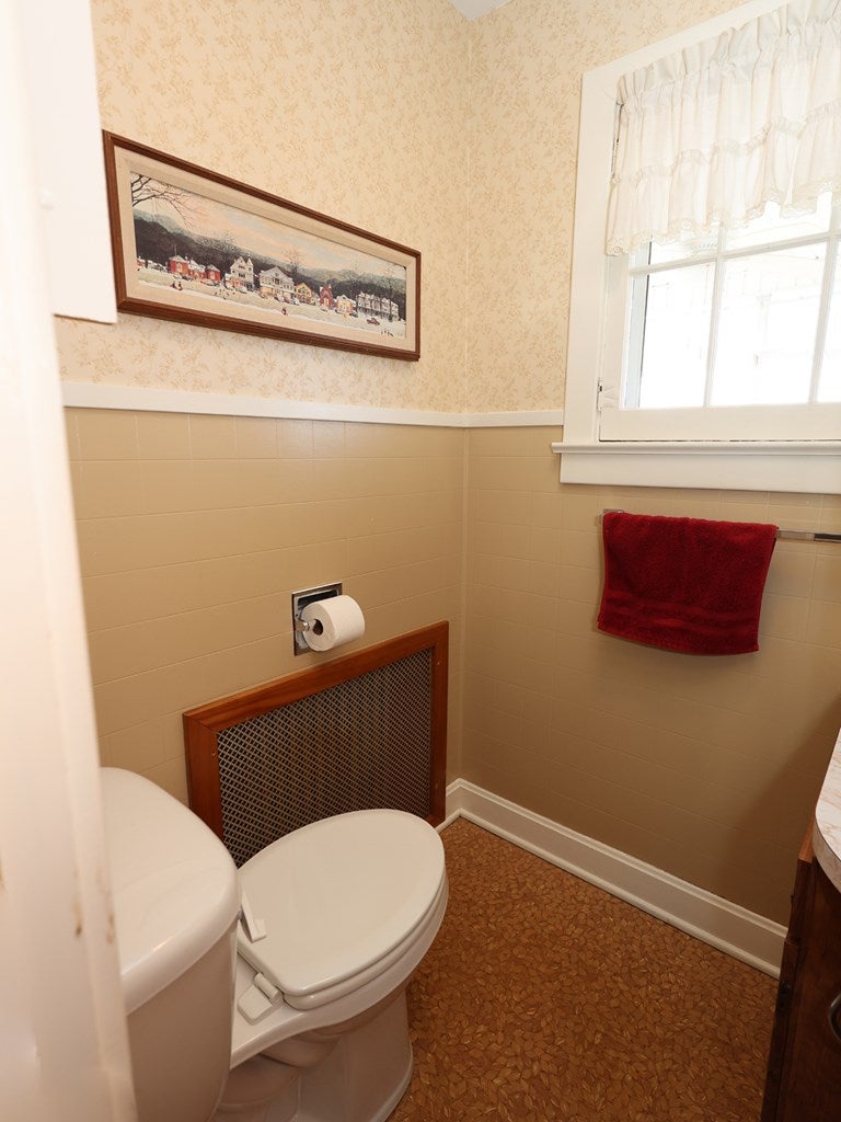 10538 Standing Stone Road Huntingdon, PA 16652 - Photo 20 of 70 Gallery Image 20