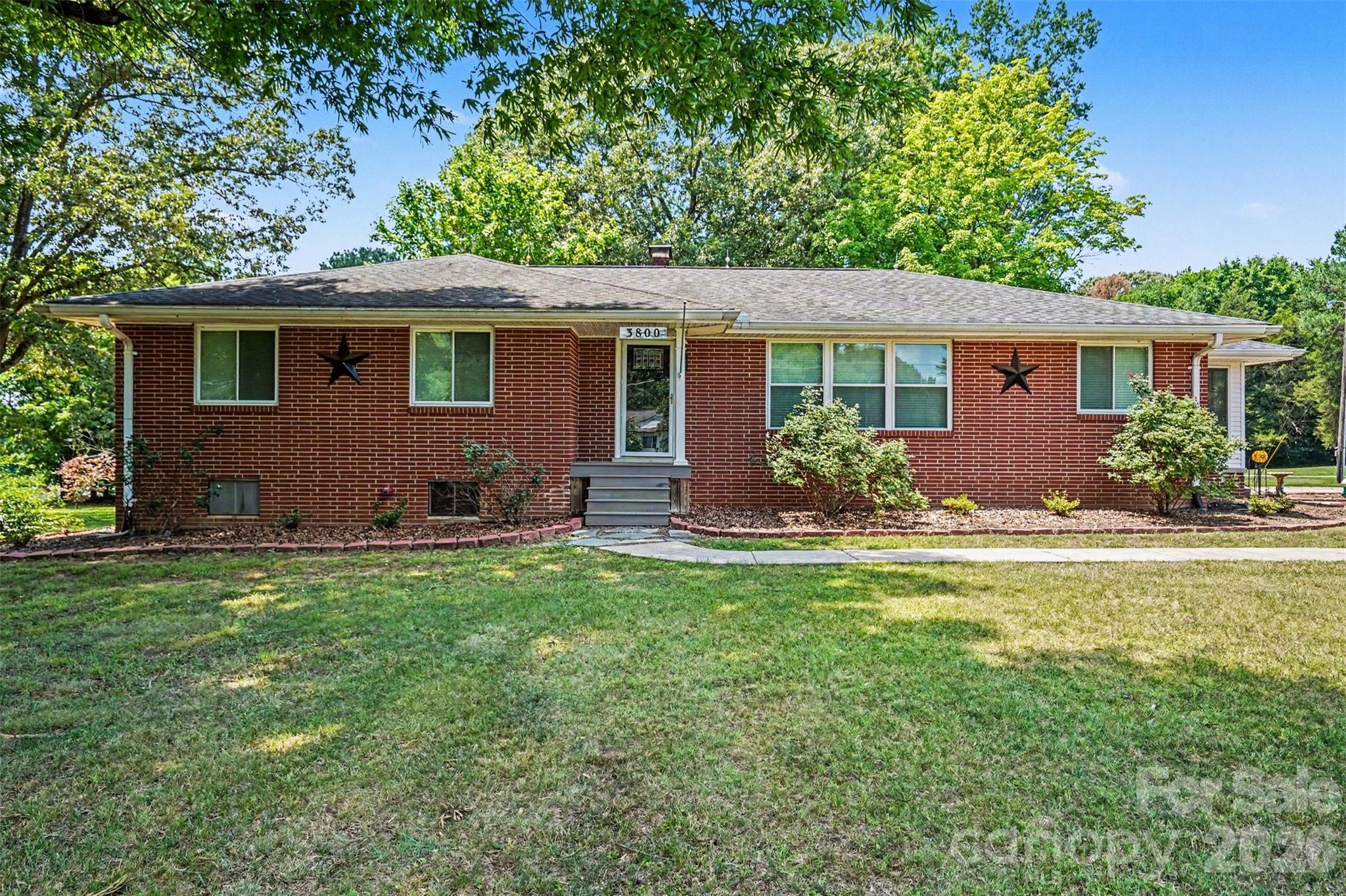 3800 Centergrove Road Concord, NC 28025 - Photo 2 of 31