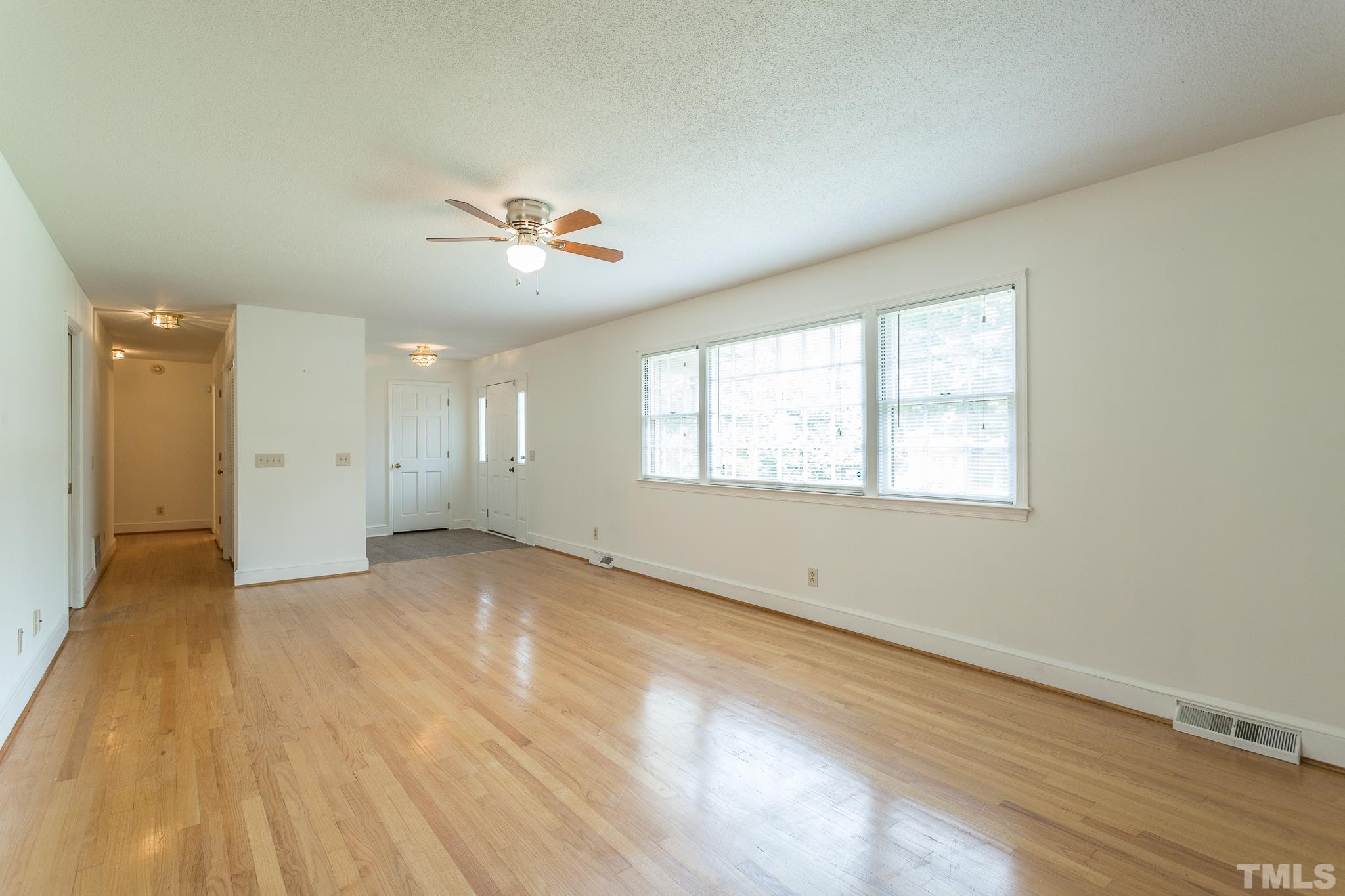 7836 Smith Road Apex, NC 27539 - Photo 9 of 20 Gallery Image 9