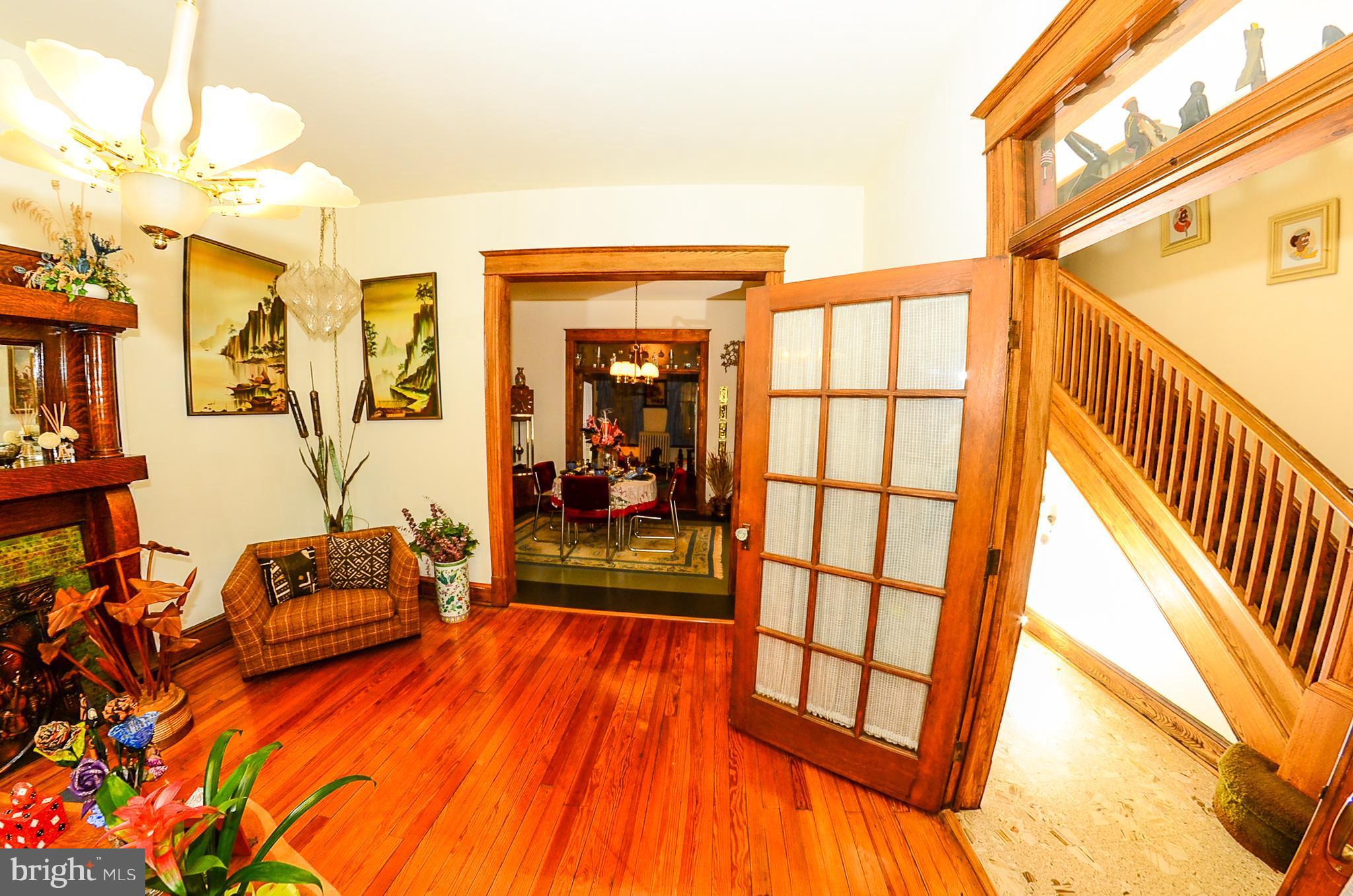 1016 8th Street Northeast Washington, DC 20002 - Photo 4 of 18 Living Room