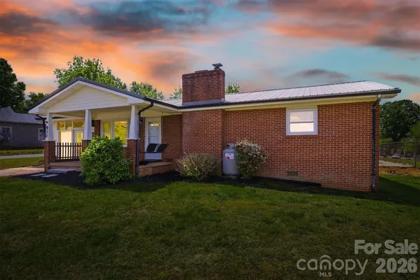 $219,900 | 930 Enola Road, Morganton, NC 28655