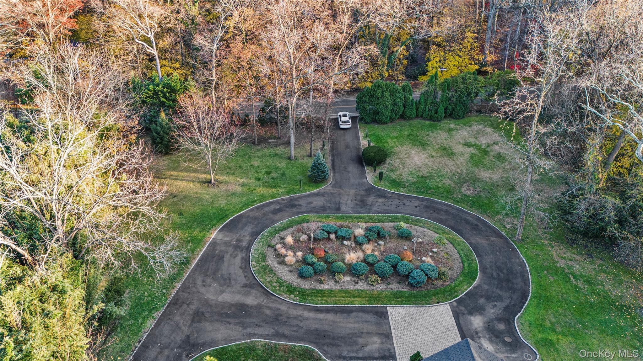 109 Wheatley Road Glen Head, NY 11545 - Photo 42 of 47