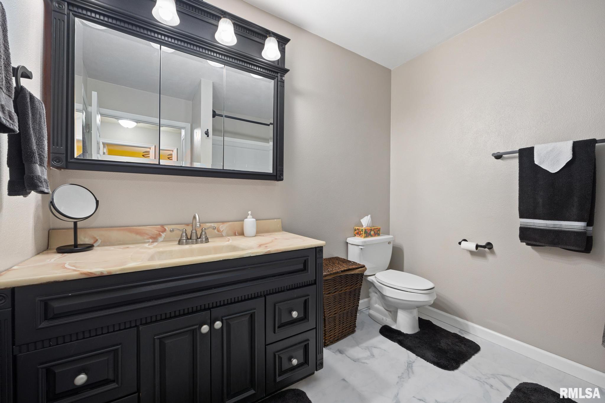 303 Beloit Road Marquette Heights, IL 61554 - Photo 20 of 51