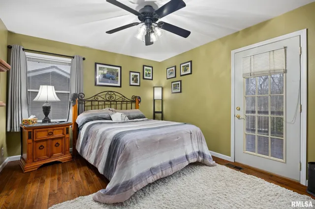 $229,990 | 303 Beloit Road, Marquette Heights, IL 61554