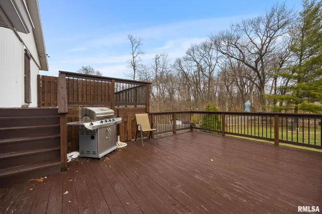$229,990 | 303 Beloit Road, Marquette Heights, IL 61554