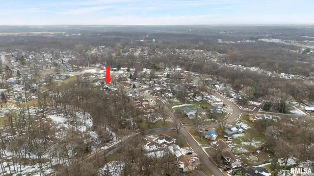 $229,990 | 303 Beloit Road, Marquette Heights, IL 61554