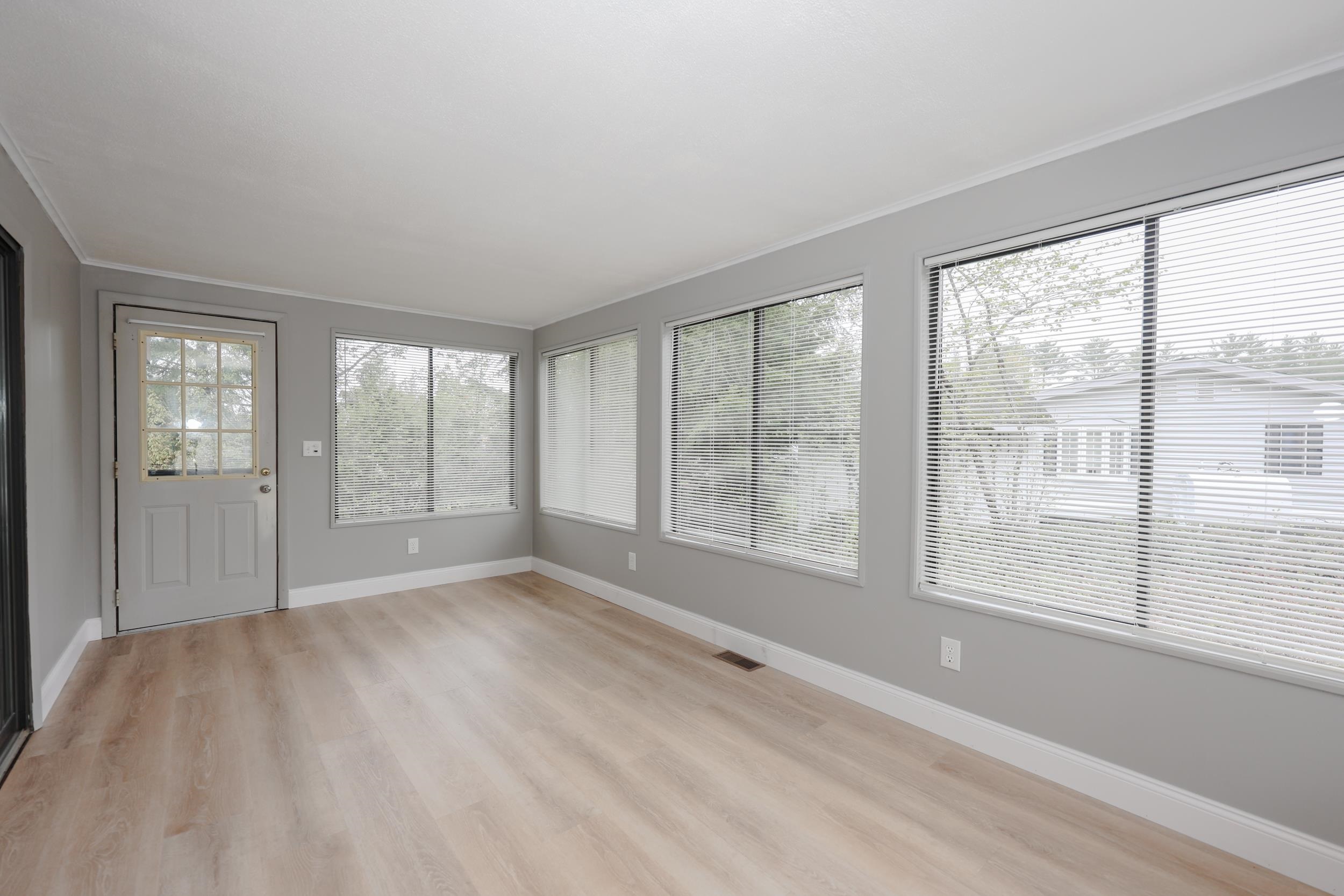 62 Roger Road Goffstown, NH 03045 - Photo 11 of 28