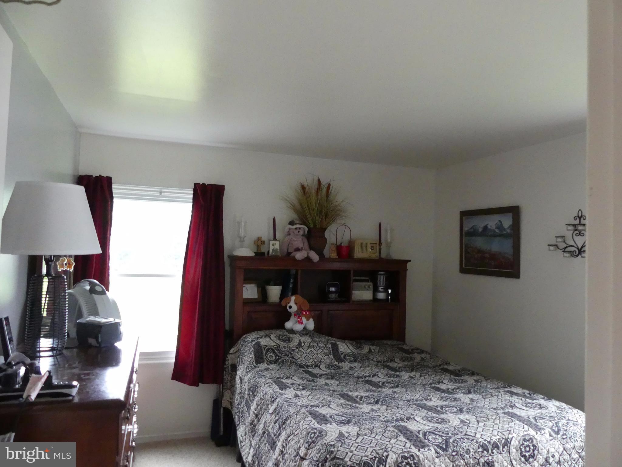 339 Walgrove Road Reisterstown, MD 21136 - Photo 7 of 15 Bedroom (Master)