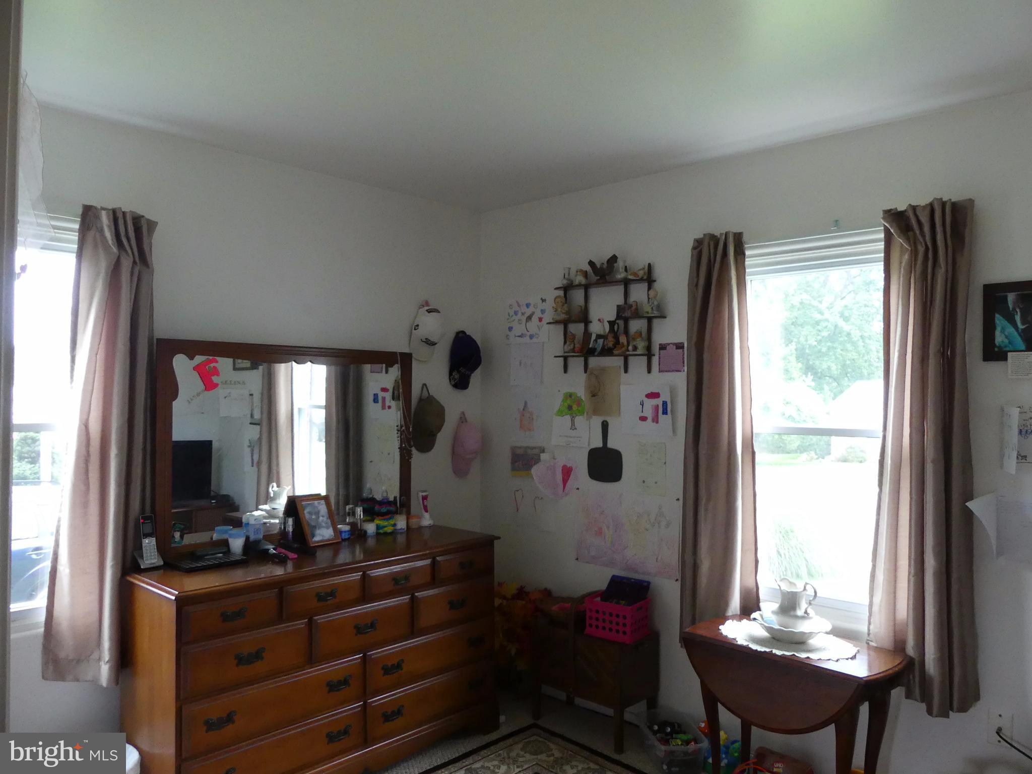 339 Walgrove Road Reisterstown, MD 21136 - Photo 9 of 15 3rd Bedroom
