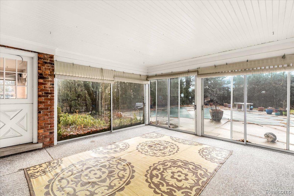 125 Stephens Road Grosse Pointe, MI 48236 - Photo 37 of 50 Gallery Image 37