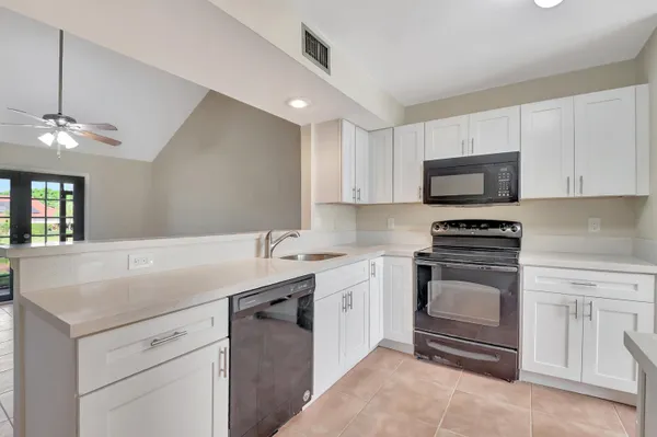 $2,800 | 10321 Hidden Springs Court, Boca Raton, FL 33498