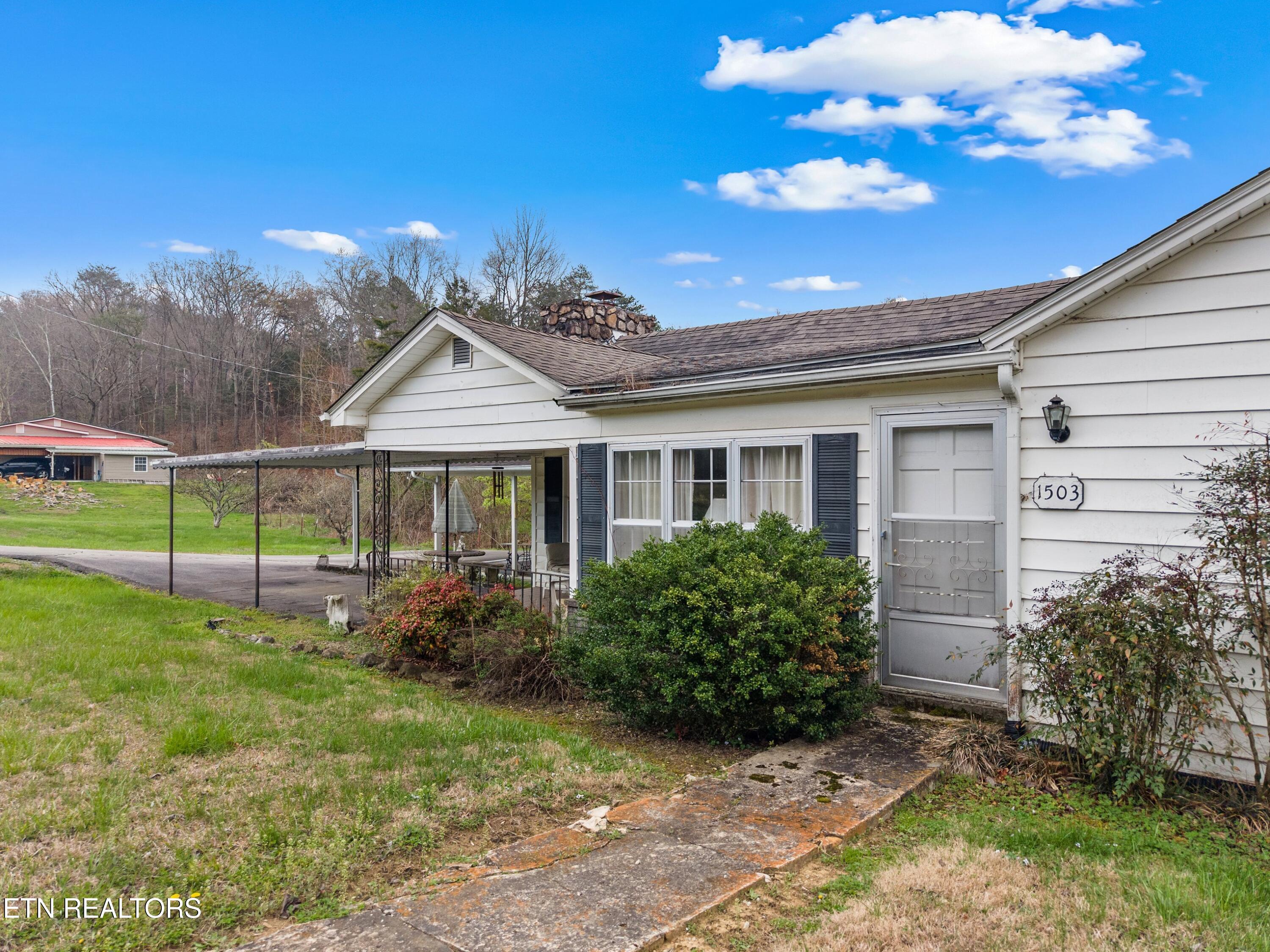 1503 Sandy Ridge Road Dandridge, TN 37725 - Photo 19 of 32 009-1503SandyRidgeRoad-Dandridge-TN-3772