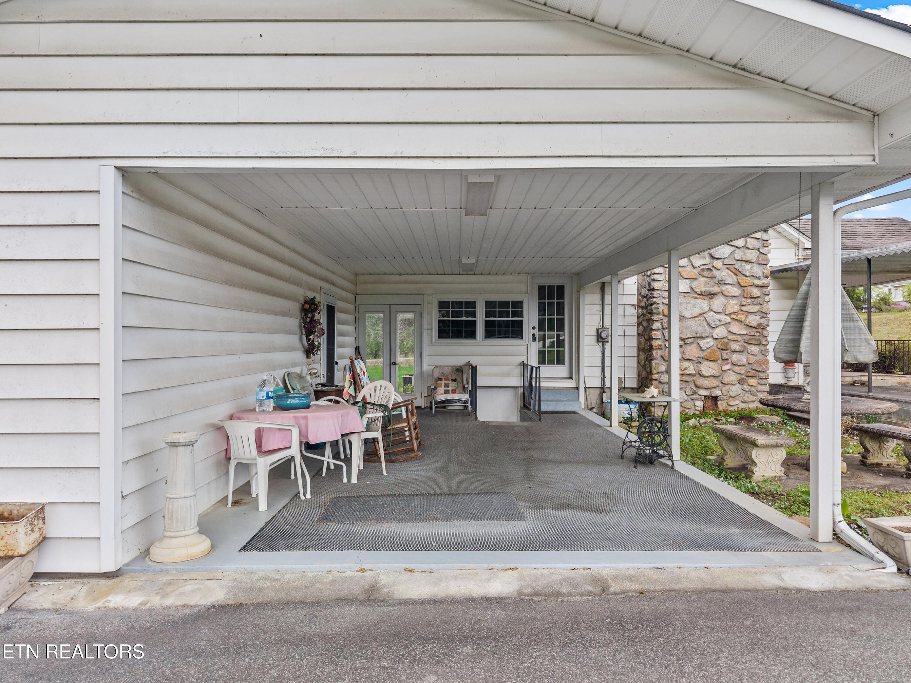 1503 Sandy Ridge Road Dandridge, TN 37725 - Photo 21 of 32 011-1503SandyRidgeRoad-Dandridge-TN-3772