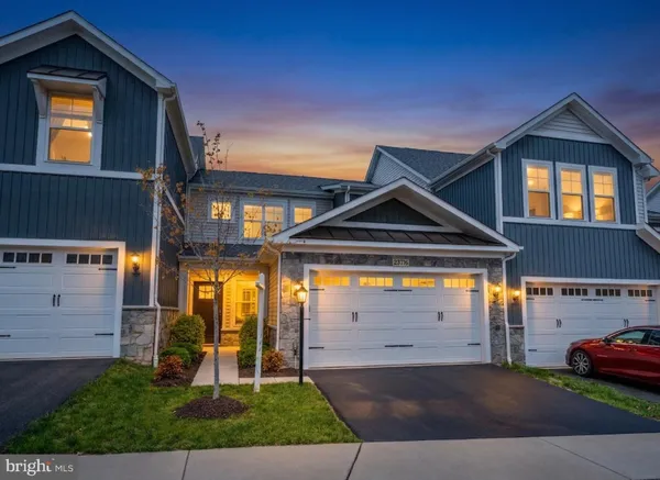 $719,900 | 23716 September Sun Square, Ashburn, VA 20148