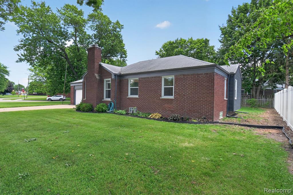 1215 Goddard Road Wyandotte, MI 48192 - Photo 5 of 49