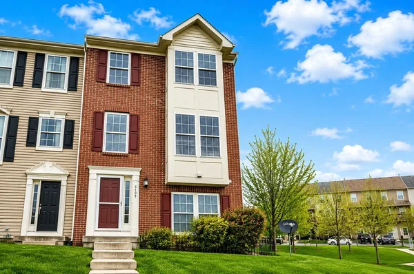 $355,000 | 610 Snowberry Way, Aberdeen, MD 21001