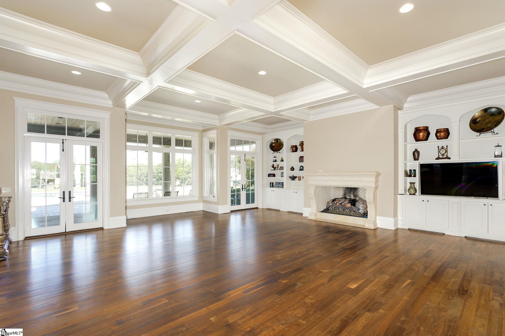 750 Circle Road Greer, SC 29651 - Photo 9 of 36